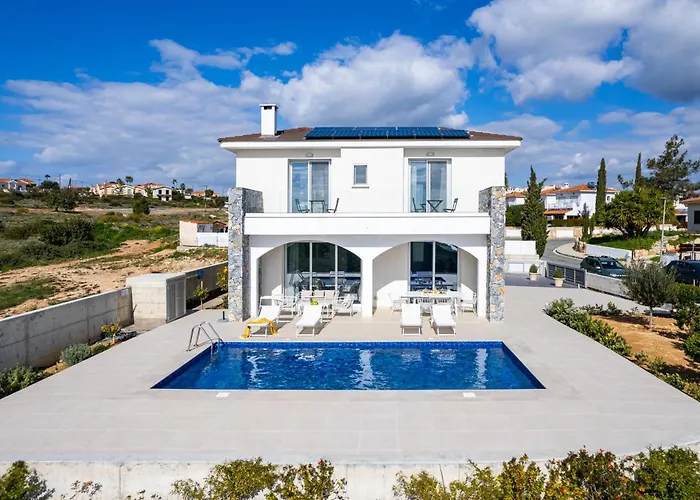 Cavo Aspro Luxury 3-bed By Nomads Vila *